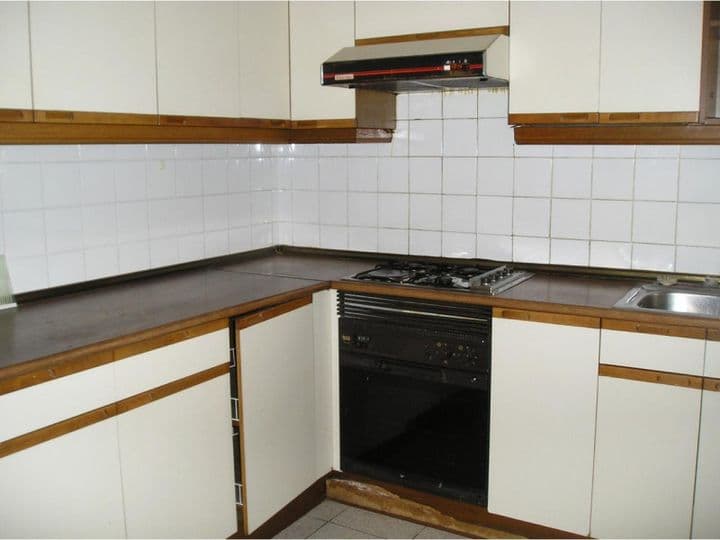 4 bedrooms apartment for sale in Zaragoza, Spain - Image 2