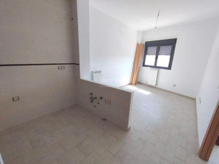 1 bedroom apartment for sale in Zaragoza, Spain - Image 5