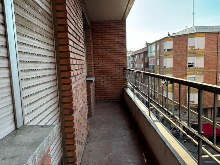 4 bedrooms apartment for sale in Ponferrada, Spain - Image 10