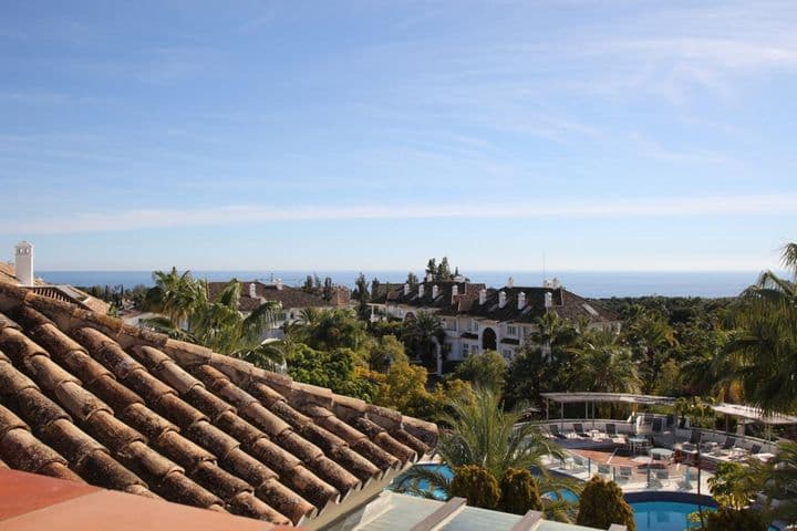 4 bedrooms apartment for sale in Casco Antiguo, Spain - Image 4