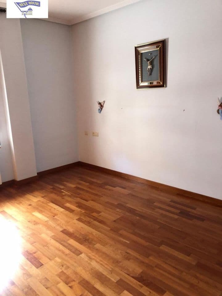 3 bedrooms apartment for sale in Albacete, Spain - Image 2