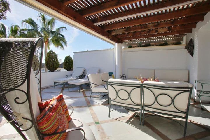 4 bedrooms apartment for sale in Casco Antiguo, Spain - Image 10