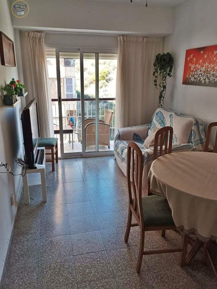 2 bedrooms apartment for rent in Alicante, Spain - Image 6