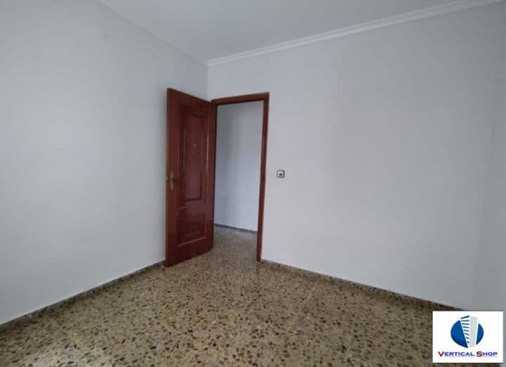 4 bedrooms apartment for sale in Albacete, Spain - Image 3