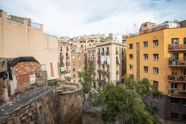 2 bedrooms apartment for rent in Gotic, Spain - Image 5