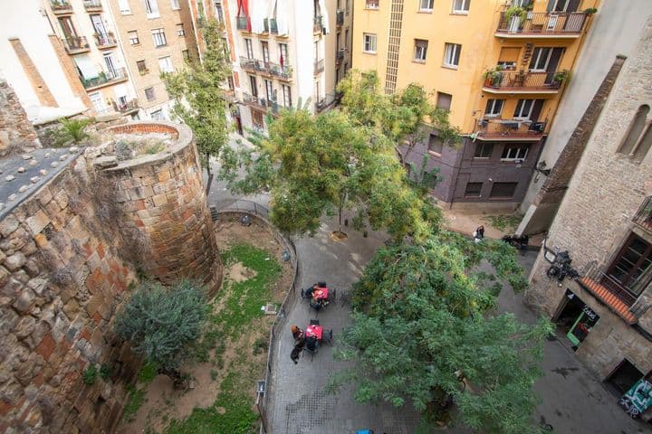 2 bedrooms apartment for rent in Gotic, Spain - Image 6