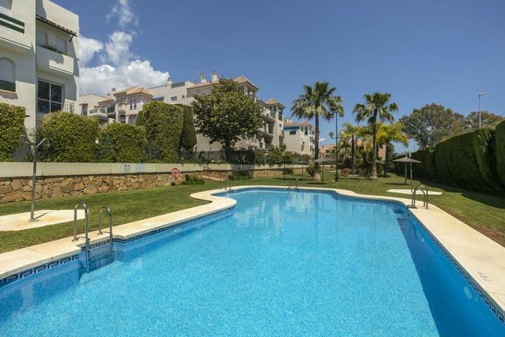 1 bedroom apartment for sale in Puerto Banus, Spain - Image 5