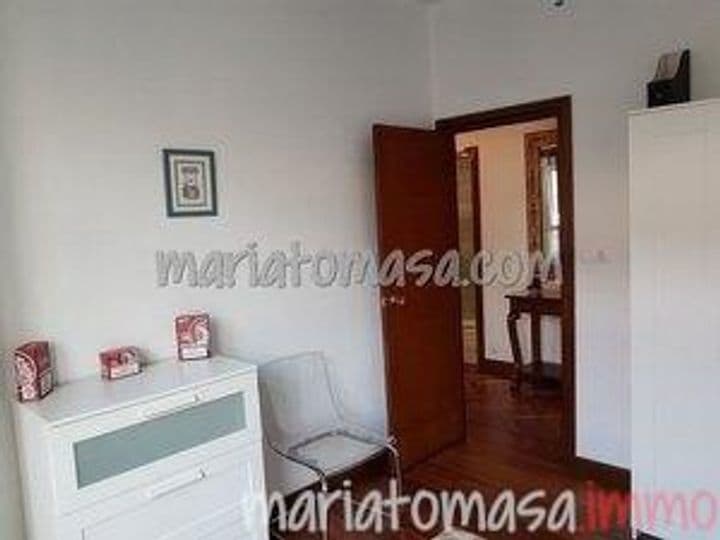 2 bedrooms apartment for rent in Bilbao, Spain - Image 10