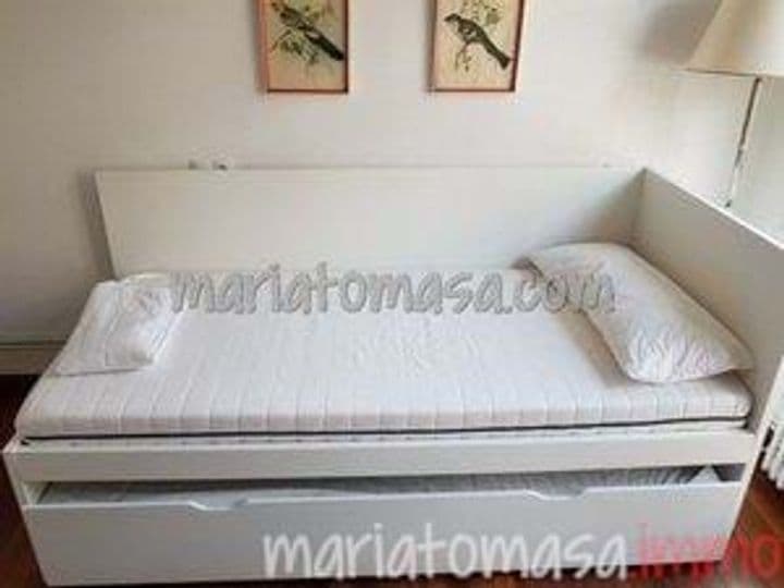 2 bedrooms apartment for rent in Bilbao, Spain - Image 12