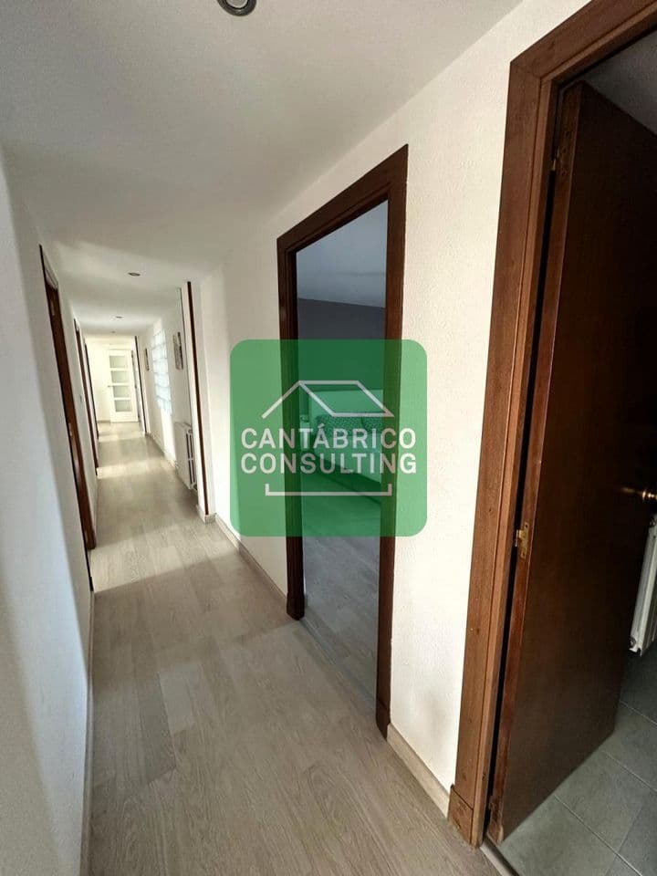 4 bedrooms apartment for sale in Zaragoza, Spain - Image 8