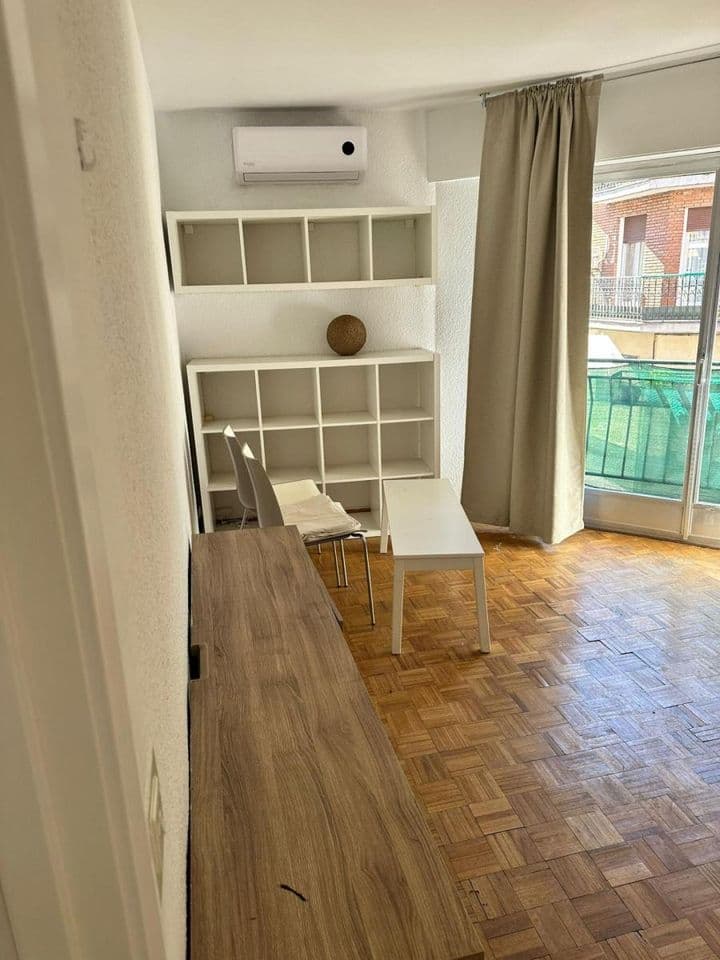 4 bedrooms apartment for sale in Puente de Vallecas, Spain - Image 6