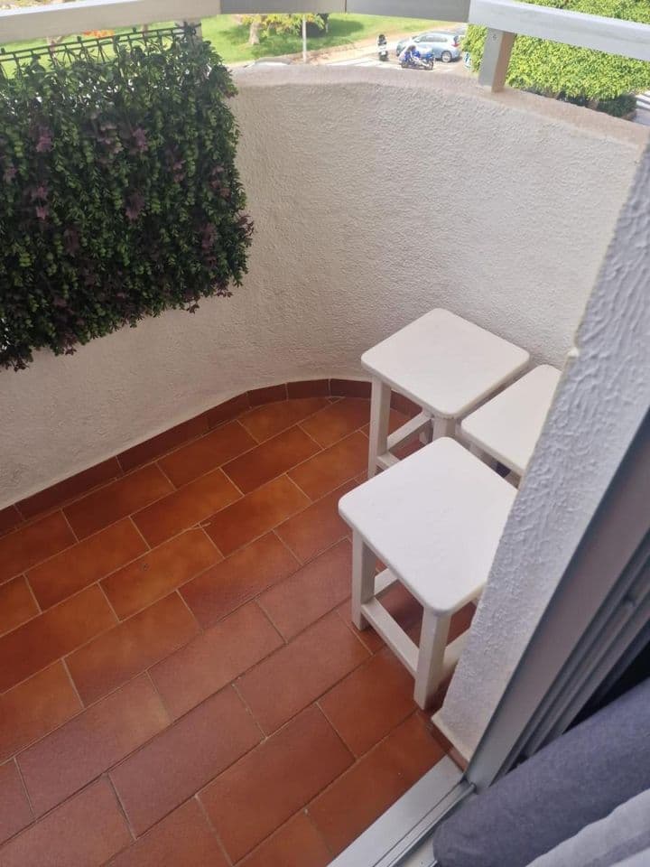 2 bedrooms apartment for rent in Los Cristianos, Spain - Image 5