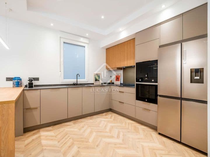 2 bedrooms apartment for sale in Madrid, Spain - Image 2