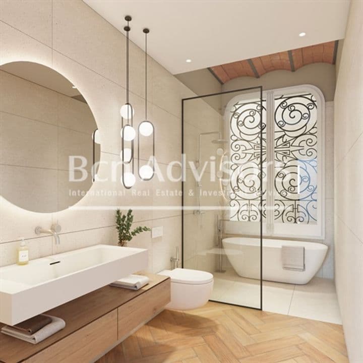 3 bedrooms apartment for sale in Barcelona, Spain - Image 3