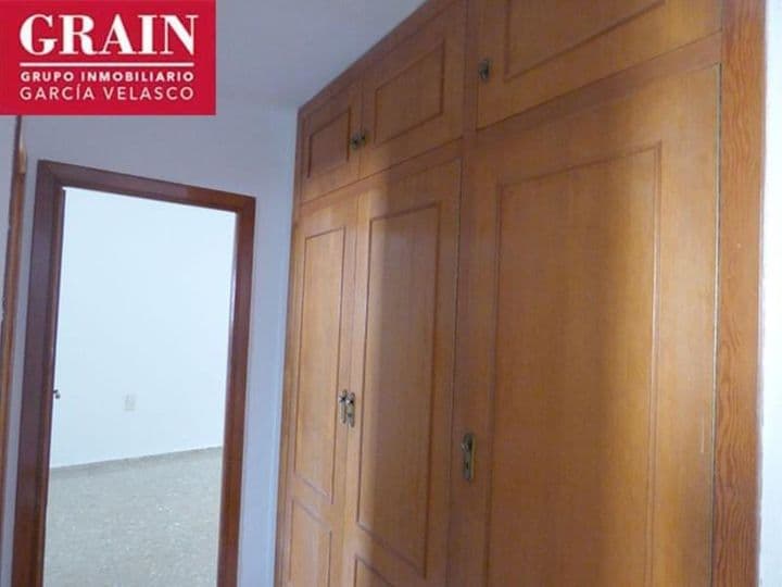 4 bedrooms apartment for rent in Albacete, Spain - Image 9