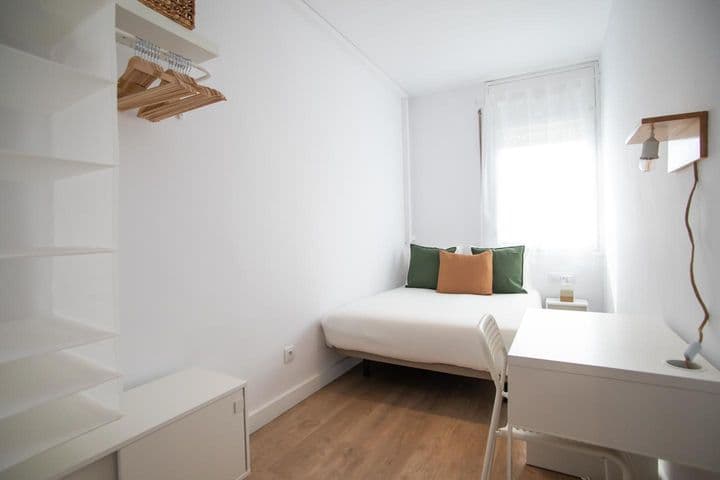 3 bedrooms apartment for rent in Sant Antoni, Spain - Image 7