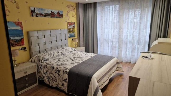 3 bedrooms apartment for rent in Gijon, Spain - Image 8