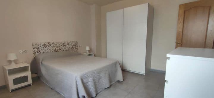 2 bedrooms apartment for rent in Vega de Granada, Spain - Image 5