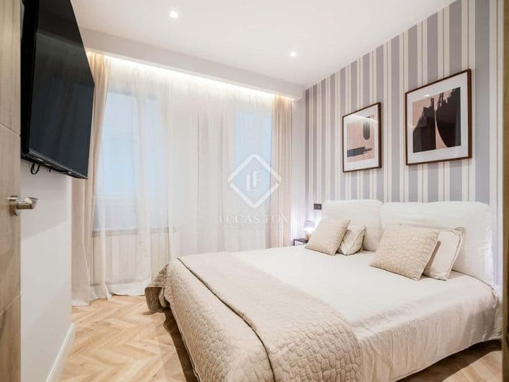 2 bedrooms apartment for sale in Madrid, Spain - Image 8