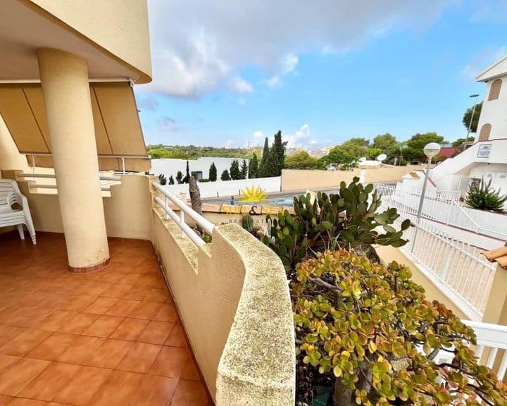 2 bedrooms apartment for rent in Aguamarina, Spain