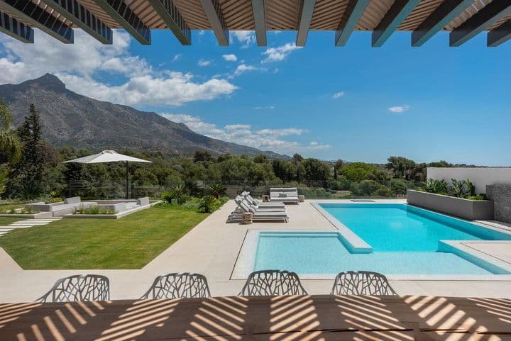 5 bedrooms house for sale in Nueva Andalucia, Spain - Image 4