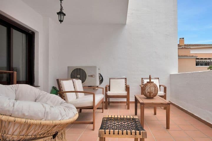 2 bedrooms apartment for sale in Nueva Andalucia, Spain - Image 12