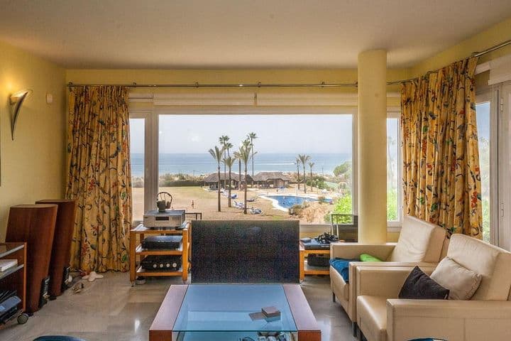 2 bedrooms apartment for sale in Elviria, Spain - Image 4