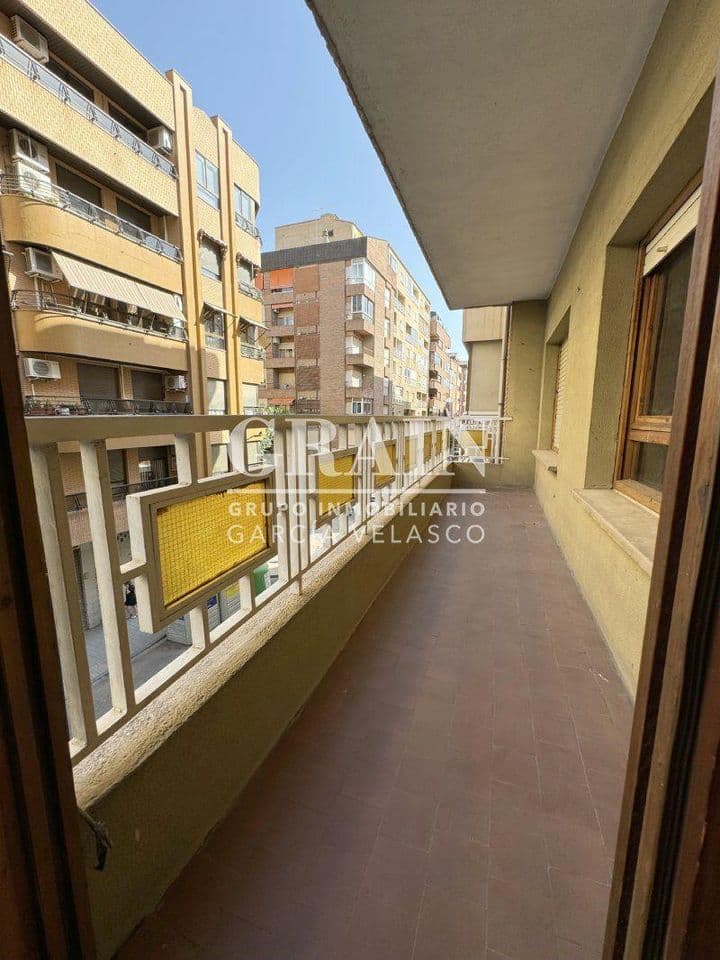 5 bedrooms apartment for rent in Albacete, Spain - Image 3