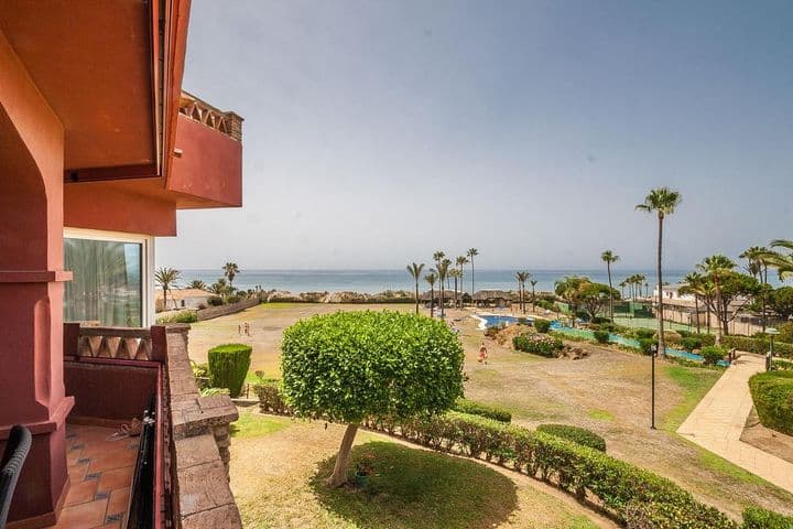 2 bedrooms apartment for sale in Elviria, Spain - Image 10