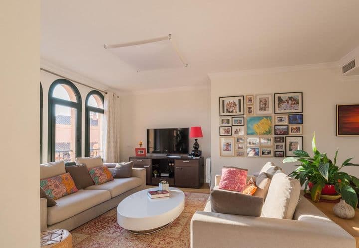 4 bedrooms apartment for sale in Elviria, Spain - Image 9