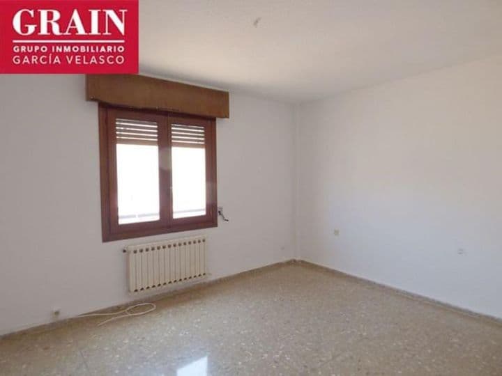 4 bedrooms apartment for rent in Albacete, Spain - Image 7