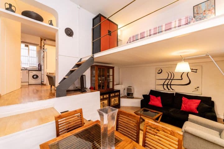 1 bedroom apartment for rent in Centro, Spain - Image 10