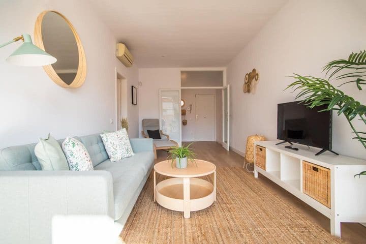 3 bedrooms apartment for rent in Sant Antoni, Spain - Image 2