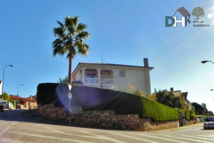 4 bedrooms house for sale in Caceres‎, Spain - Image 3