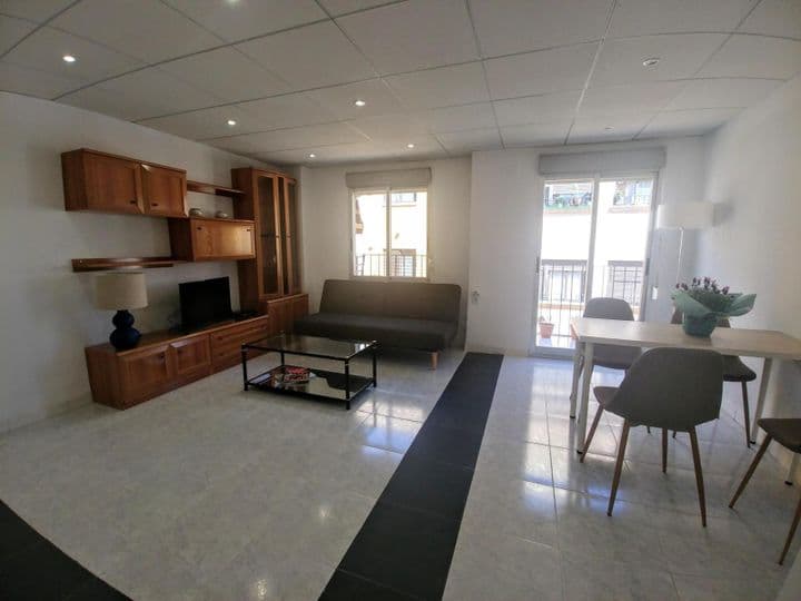 2 bedrooms apartment for rent in Elche, Spain - Image 2