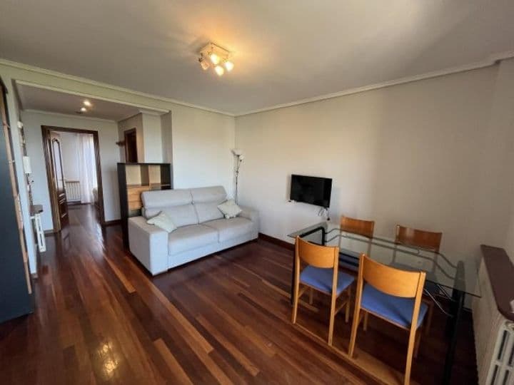 1 bedroom apartment for rent in Santander, Spain - Image 12