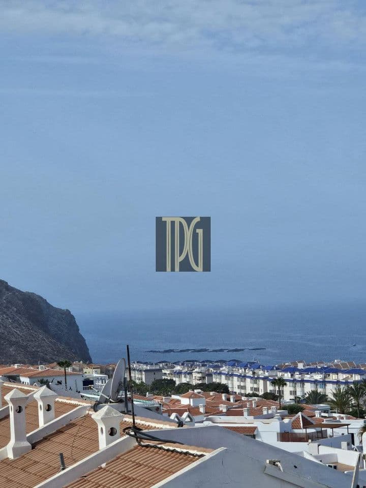 2 bedrooms apartment for sale in Los Cristianos, Spain - Image 3