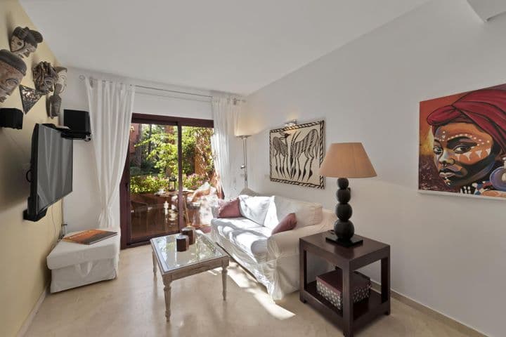 3 bedrooms apartment for rent in Marbella, Spain - Image 6