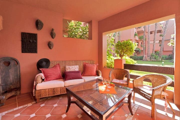 3 bedrooms apartment for rent in Marbella, Spain - Image 3