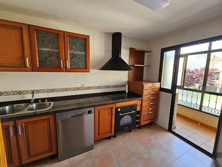 3 bedrooms house for rent in Vega de Granada, Spain - Image 3