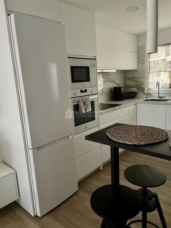 3 bedrooms apartment for rent in Centro, Spain - Image 6