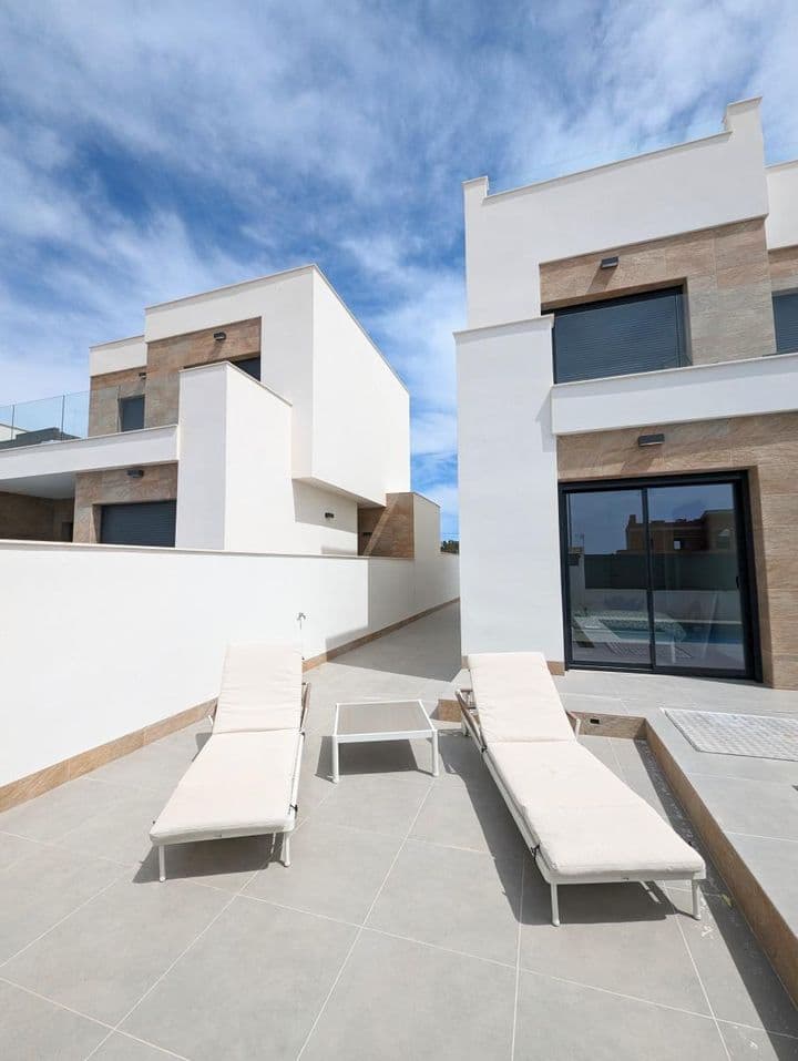 3 bedrooms house for rent in Los Montesinos, Spain - Image 4