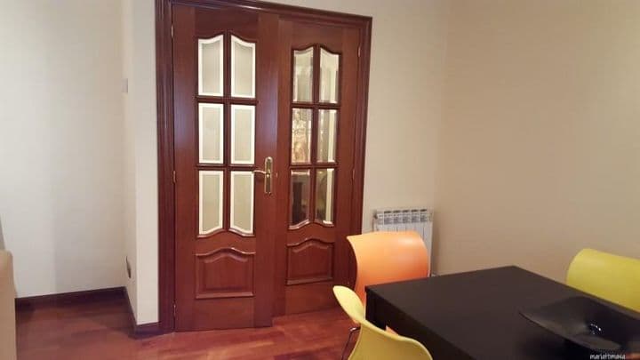 3 bedrooms apartment for rent in Vitoria-Gasteiz, Spain - Image 7