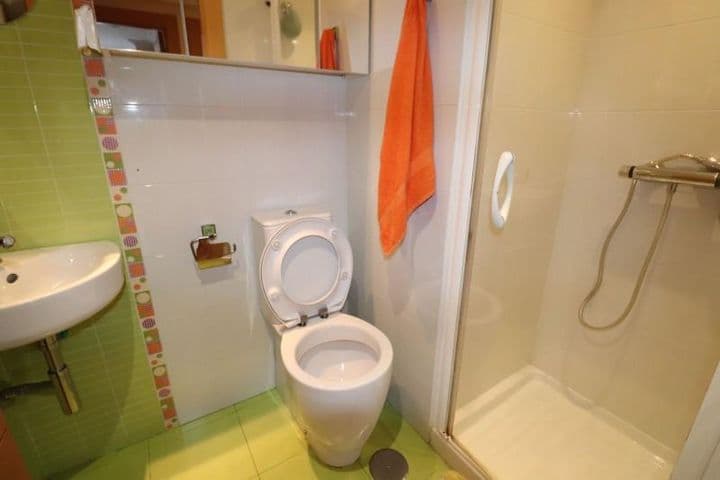 2 bedrooms apartment for rent in Gijon, Spain - Image 11