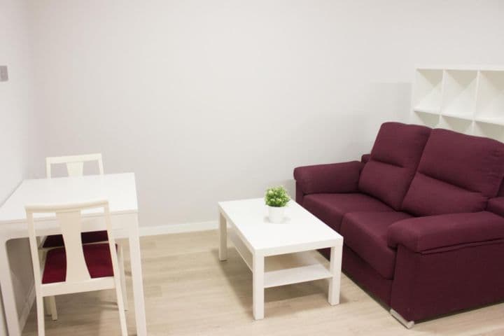 Apartment for rent in Granada, Spain - Image 6