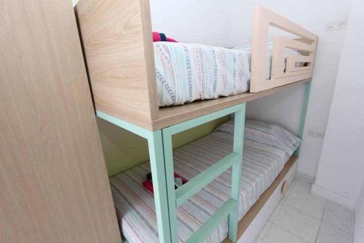 2 bedrooms apartment for rent in La Mata, Spain - Image 11