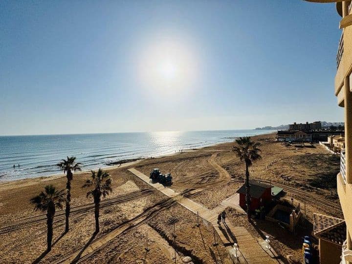 3 bedrooms apartment for sale in La Mata, Spain - Image 8