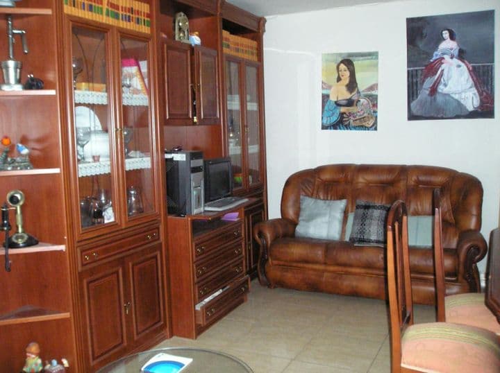 4 bedrooms apartment for sale in Zaragoza, Spain - Image 5