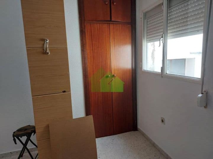 3 bedrooms apartment for rent in Montijo, Spain - Image 9