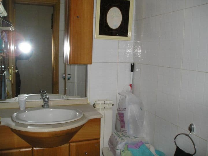 4 bedrooms apartment for sale in Zaragoza, Spain - Image 10